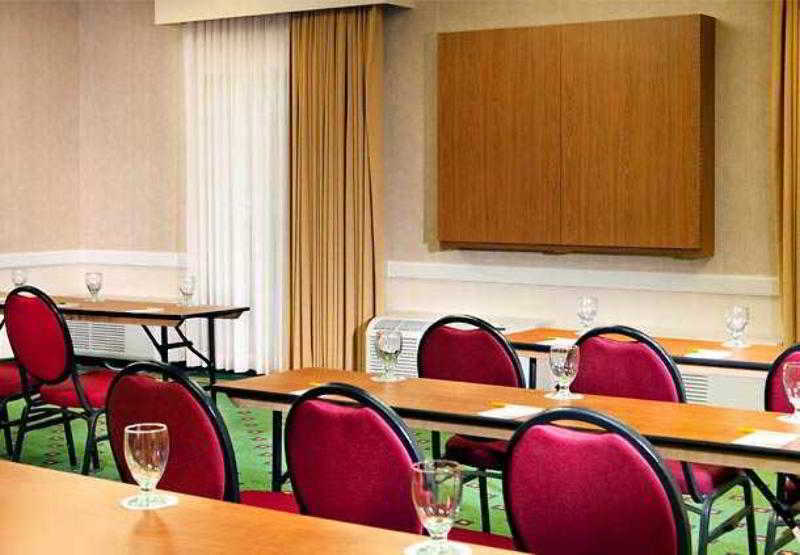 Courtyard By Marriott Dallas Northwest Facilidades foto